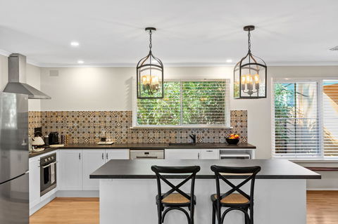 Adelaide Hills Retreats - eAccommodation 23