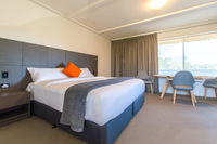 Book Hackham Accommodation Vacations eAccommodation eAccommodation