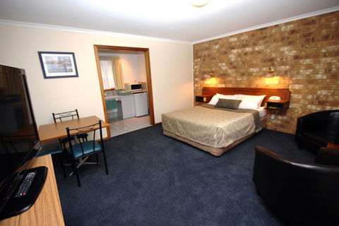 Clare Central - eAccommodation 16