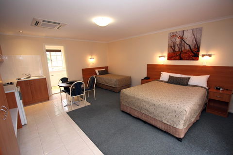 Clare Central - eAccommodation 18