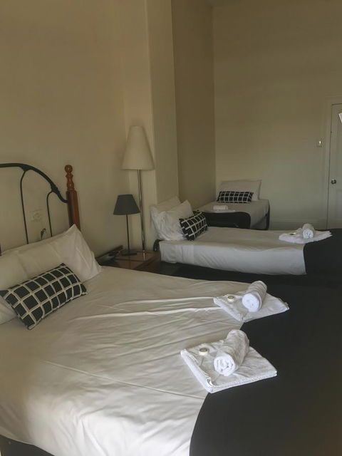 Grosvenor Hotel - eAccommodation 4