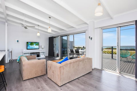 Sorrento - Aldinga Beach - eAccommodation 4