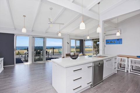 Sorrento - Aldinga Beach - eAccommodation 13