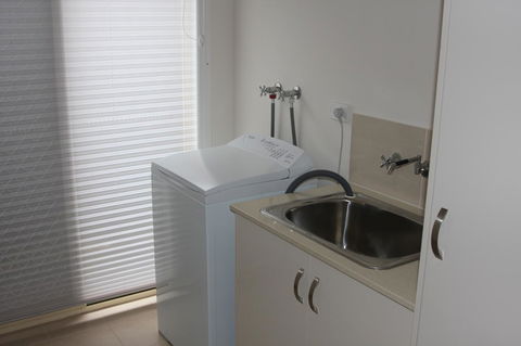 C And C Tanunda - eAccommodation 14