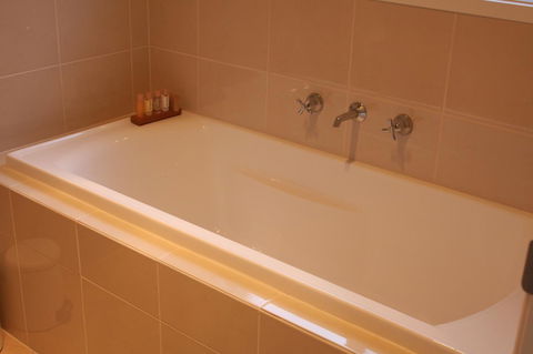 C And C Tanunda - eAccommodation 10