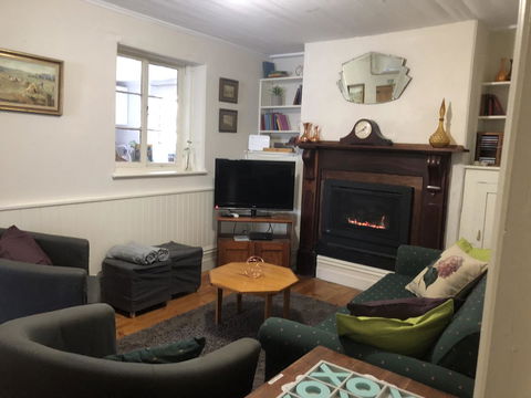 Goolwa Marinerâ€™s Cottage - Free Wifi And Pet Friendly - Centrally Located In Historic Region - eAccommodation 11
