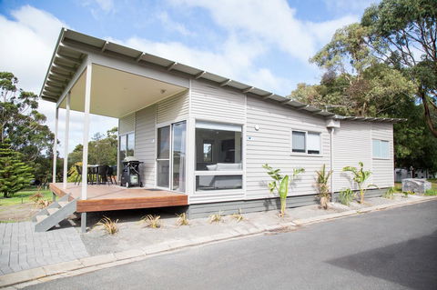 Blue Lake Holiday Park - eAccommodation 14