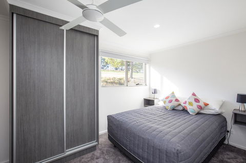 Blue Lake Holiday Park - eAccommodation 27