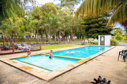 Blue Lake Holiday Park - eAccommodation 6
