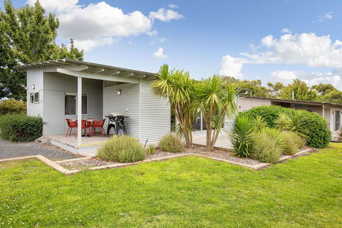 Blue Lake Holiday Park - eAccommodation 32