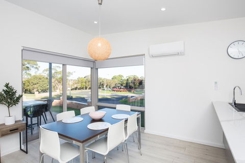 Blue Lake Holiday Park - eAccommodation 23