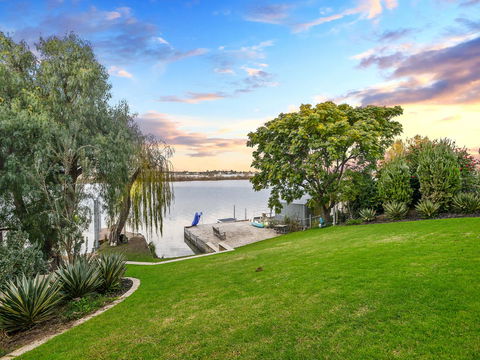 Muse On The Murray - eAccommodation 11