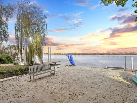 Muse On The Murray - eAccommodation 5