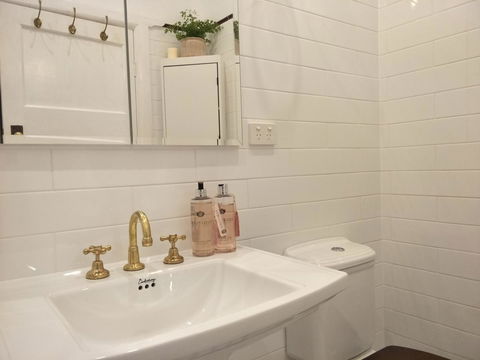Fernweh Guesthouse - eAccommodation 18