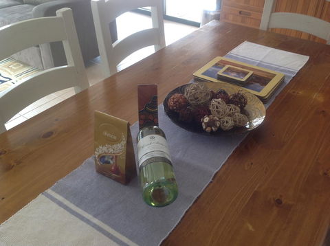 Breakaway Farmstay - eAccommodation 2