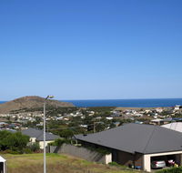 38 Wright Tce Encounter Bay - eAccommodation