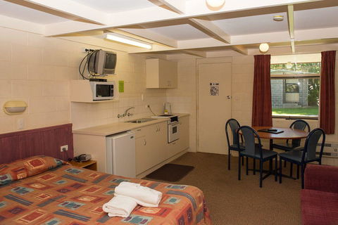 Kalganyi Holiday Park - eAccommodation 29