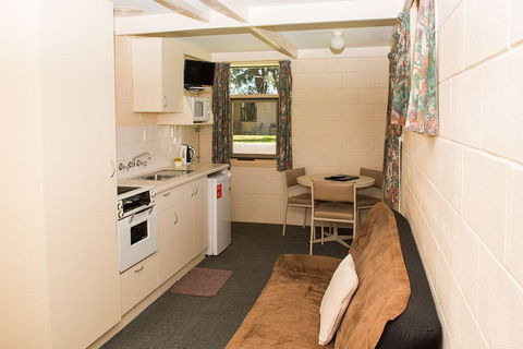 Kalganyi Holiday Park - eAccommodation 35