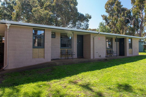 Kalganyi Holiday Park - eAccommodation 33