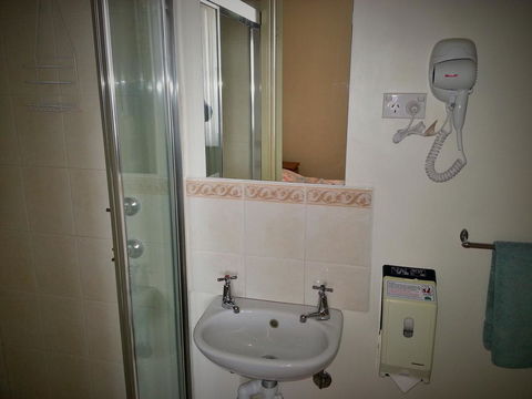 Sonbern Lodge Motel - eAccommodation 12