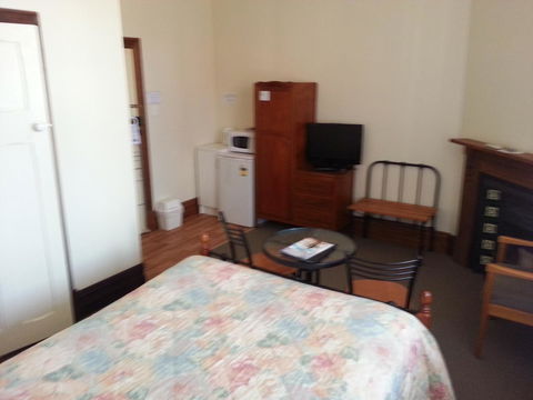 Sonbern Lodge Motel - eAccommodation 2