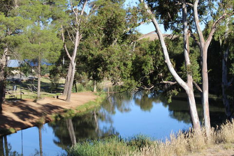 Royal Exchange Hotel - eAccommodation 10