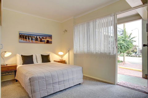 Navigators Motel & Diner - eAccommodation 11