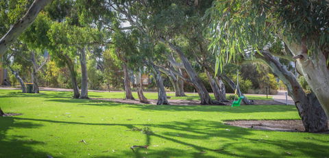 South Shores Trevally Villa 92 - South Shores Normanville - eAccommodation 5