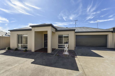 City Fringe Apartment - eAccommodation 10