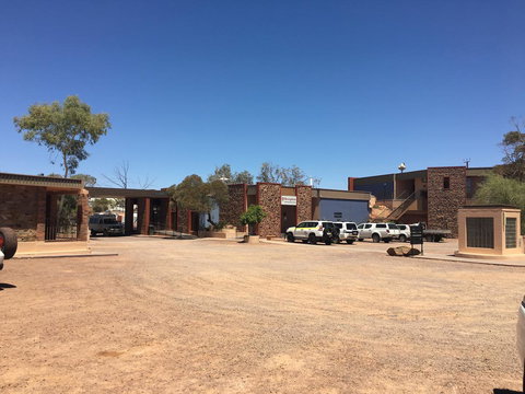 Desert Cave Hotel - eAccommodation 36