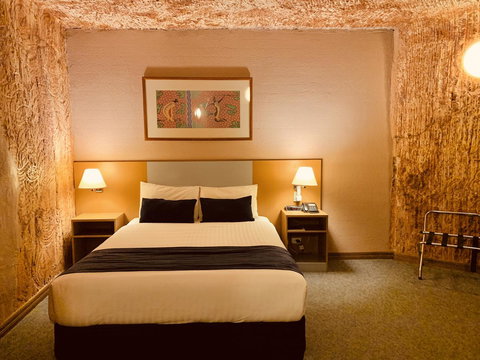 Desert Cave Hotel - eAccommodation 10