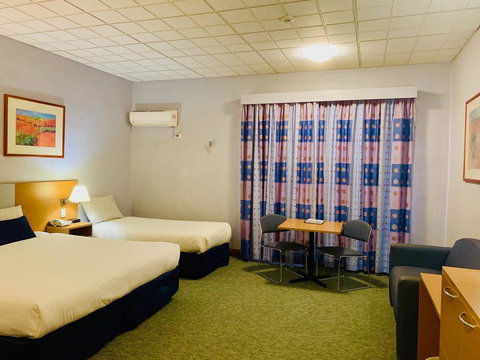 Desert Cave Hotel - eAccommodation 26