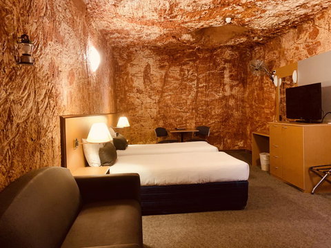 Desert Cave Hotel - eAccommodation 16
