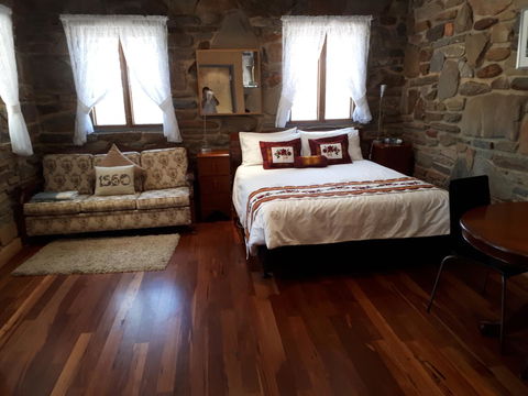 1860 Wine Country Cottages - eAccommodation 1
