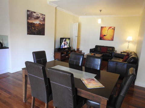 A Secret Garden - eAccommodation 14