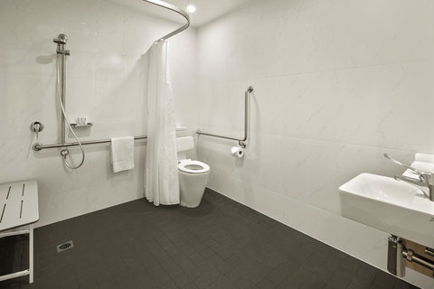 Quest Griffith - eAccommodation 16