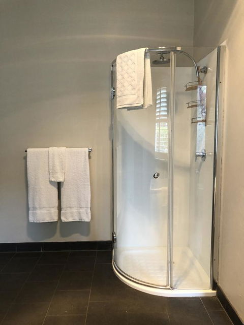 Belmore Cottage - eAccommodation 12