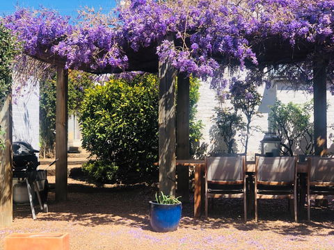 Belmore Cottage - eAccommodation 10