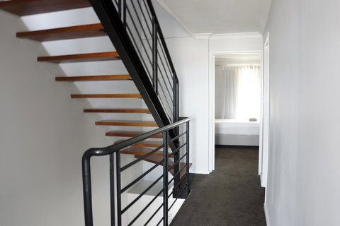 Oceanside 23 - eAccommodation 17