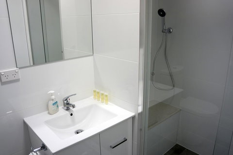 Oceanside 23 - eAccommodation 15