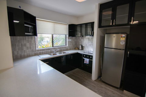Mandurah Family Resort - eAccommodation 33