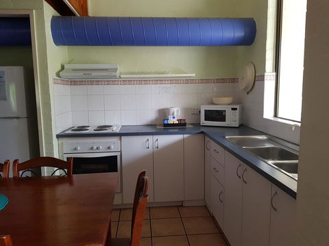 Mandurah Family Resort - eAccommodation 7