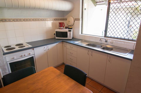 Mandurah Family Resort - eAccommodation 43