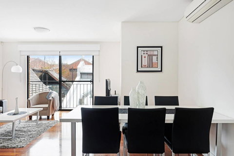 Parklane Apartments - eAccommodation 3