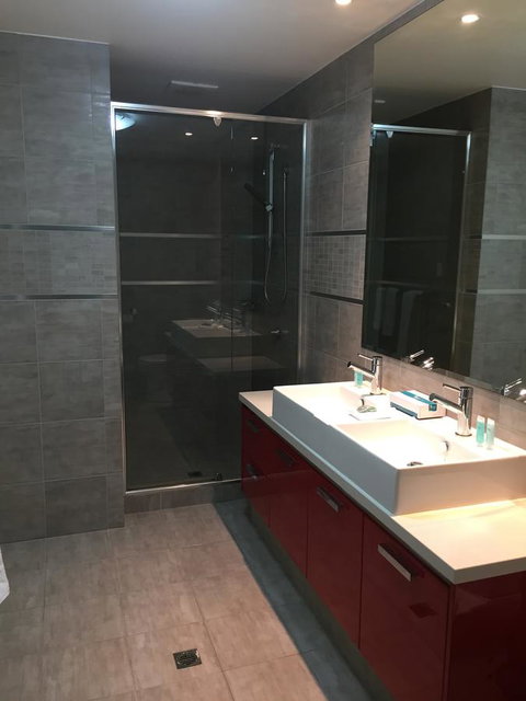 Parklane Apartments - eAccommodation 11