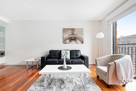 Parklane Apartments - eAccommodation 0