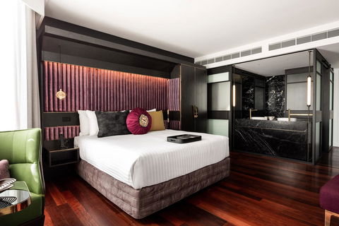 QT Perth - eAccommodation 24
