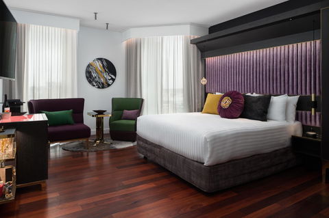 QT Perth - eAccommodation 25