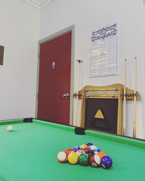The Emperors Crown Hostel - eAccommodation 6