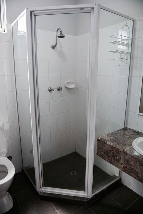 The Emperors Crown Hostel - eAccommodation 30